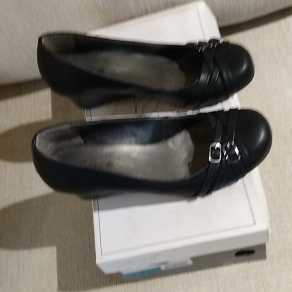 Black Pump Wedge Shoes